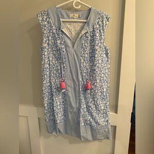 Vineyard Vines Blue and White Striped Top